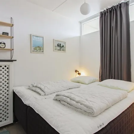 Brynhild Apartment *